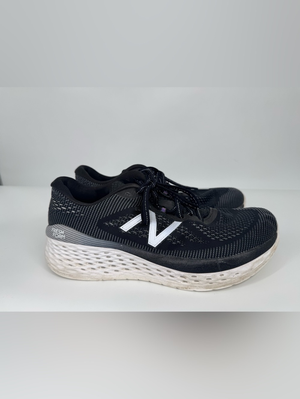 New Balance Men's Fresh Foam Running Shoes Black Athletic Sneakers Size 10